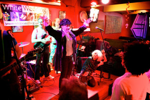 WhiteWeddingBand1